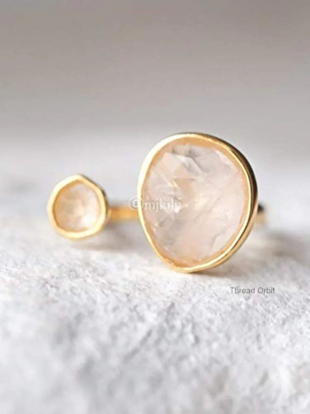 14K Gold-Plated Statement Ring with Simulated Rose Quartz - Hypoallergenic &